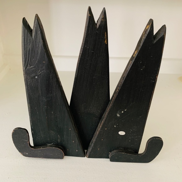 Vintage Wood Primitive 3 Folk Art Black Cats Figurine Pumpkins Halloween Fall - Picture 7 of 11